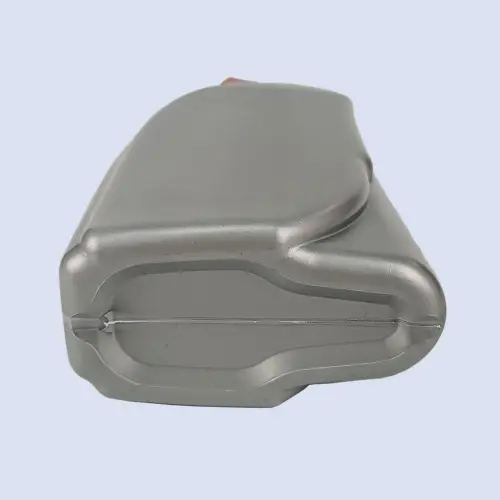 Bottom view of 1000ml HDPE engine oil bottle with molded base.