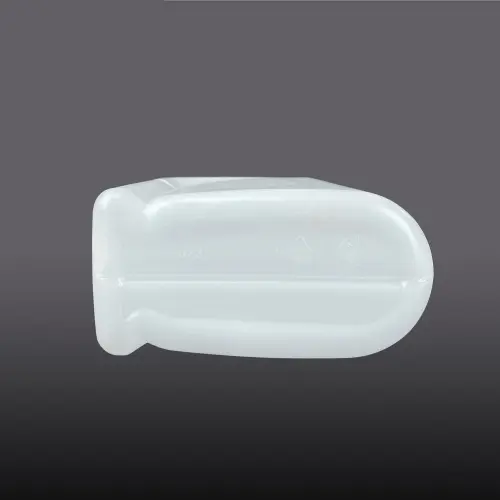 Bottom view of 1000ml HDPE lubricant oil bottle showing molded base design.