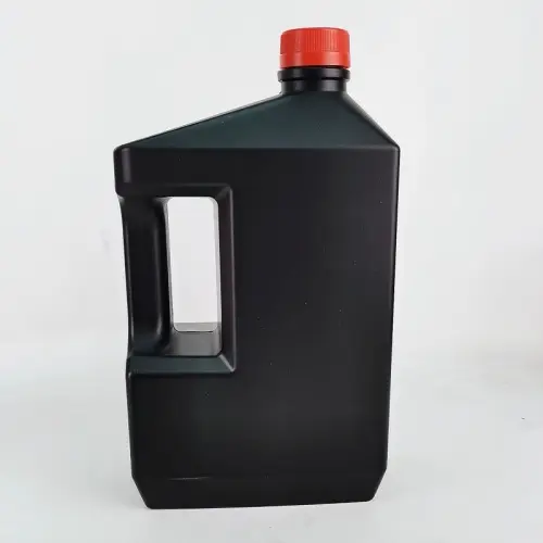 Black 2.5 liter square HDPE motor oil container with integrated handle for lubricant packaging.