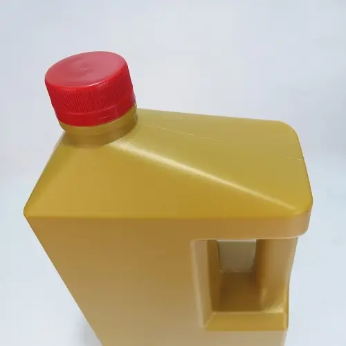 Close view of a gold 2.5 liter HDPE lubricant bottle with secure screw cap for motor oil packaging.