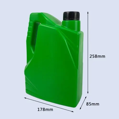 Green 2.5 liter HDPE automotive fluid bottle with handle showing dimensions for engine oil and antifreeze packaging.