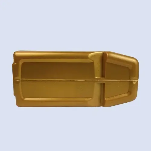Bottom view of a 4 liter gold HDPE lubricant bottle featuring a reinforced base for secure engine oil packaging and transport.