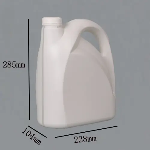 Front view of a 4 liter white HDPE plastic engine oil bottle with ergonomic handle for automotive lubricant and motor oil packaging.